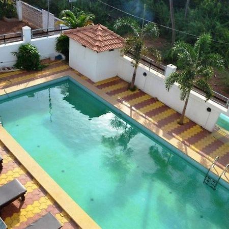 Pleasure Beach Resort Morjim Buitenkant foto