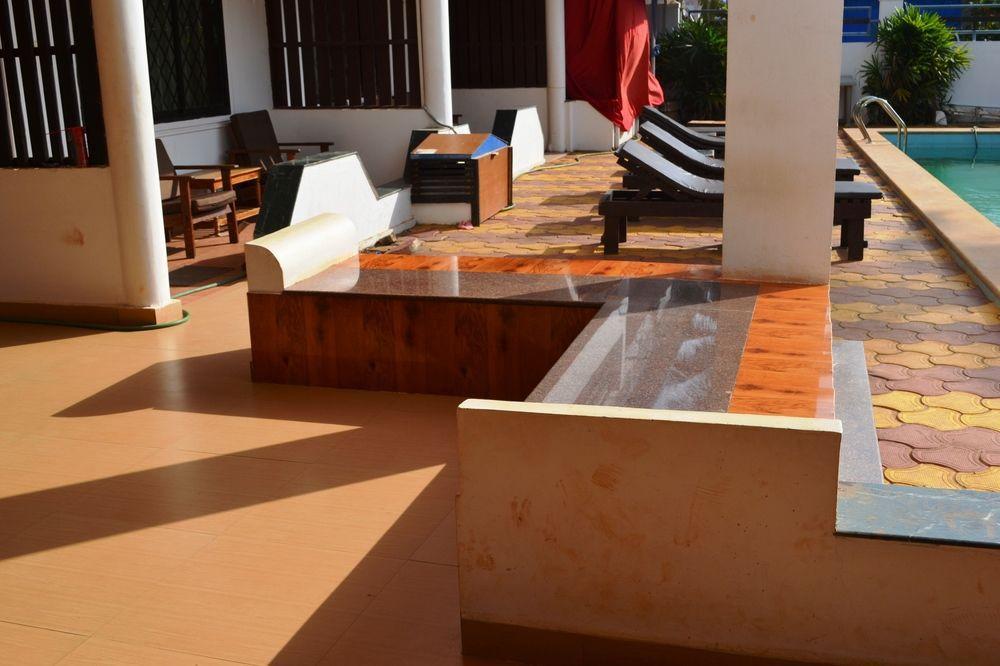 Pleasure Beach Resort Morjim Buitenkant foto