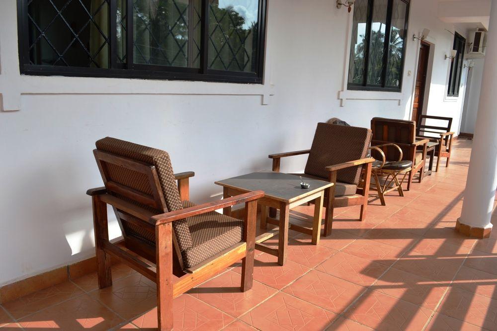 Pleasure Beach Resort Morjim Buitenkant foto