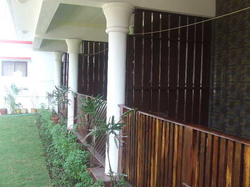 Pleasure Beach Resort Morjim Buitenkant foto